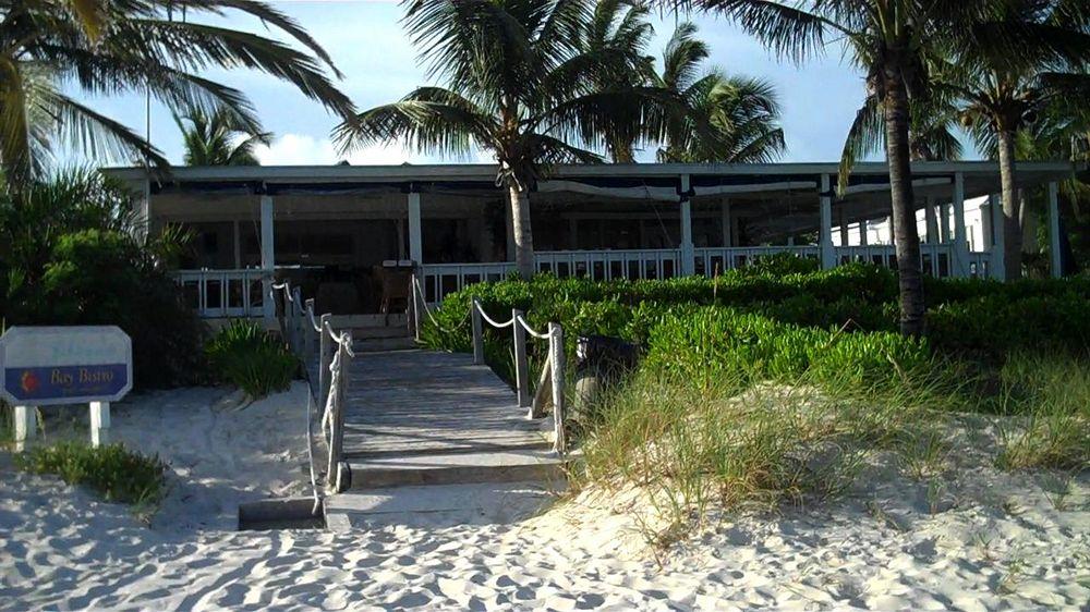 Sibonne Beach Hotel เกรซเบย์ ภายนอก รูปภาพ