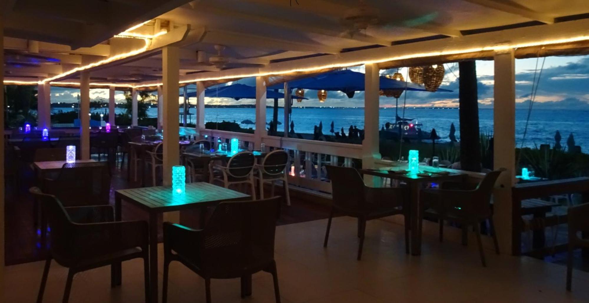Sibonne Beach Hotel เกรซเบย์ ภายนอก รูปภาพ